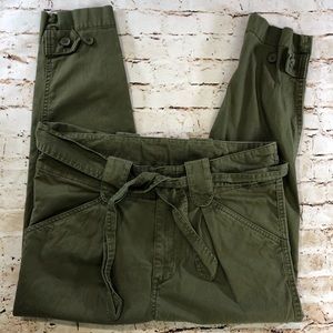Princess Vera wang military green crop pants